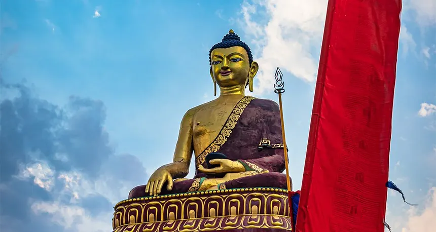 Giant Buddha Statue